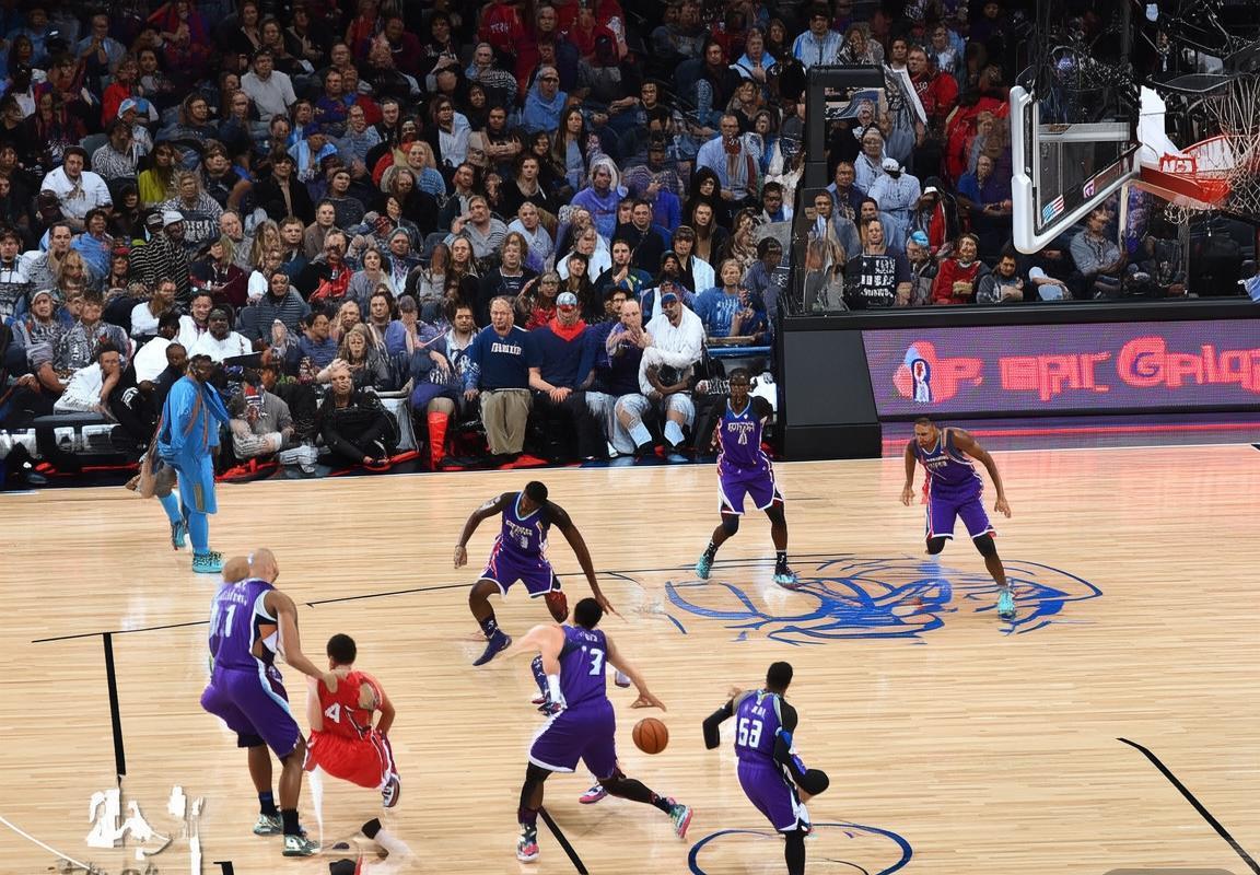 2016年NBA森林狼VS快船：激情对决与战术对决解析